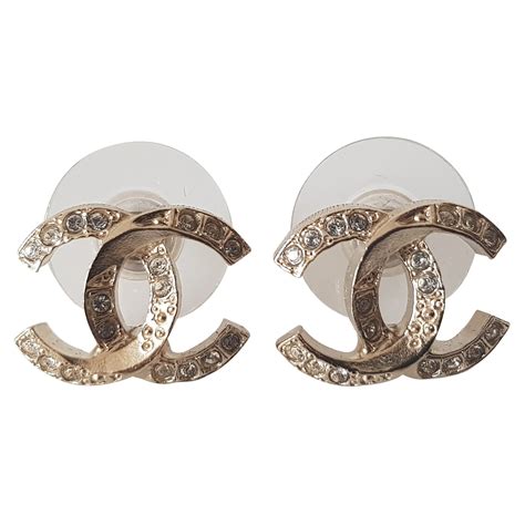 boucles de oreille Chanel femme